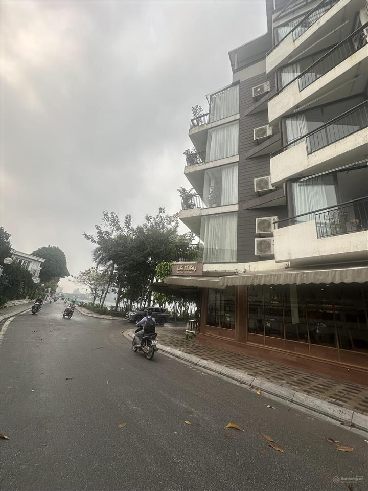 Bán nhà 5 tầng view hồ tây dt 63m2mt 4mnhà 2 thoáng ôtô đỗ cổnggần phố nhật chiêutây hồ.giá19đ