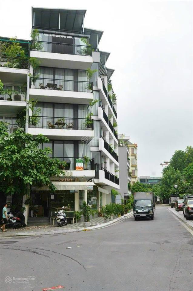 Bán nhà 4 tầng vị trí đẹp dt 169m2 mt 11m gần hồ tây phố lạc long quântrung tâm tây hồ. giá 26tỷ