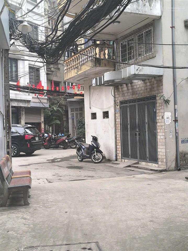 Bán nhà 4 tầng vị trí đẹp dt 169m2 mt 11m gần hồ tây phố lạc long quântrung tâm tây hồ. giá 26tỷ