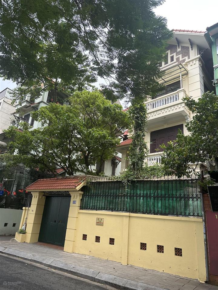 Bán nhà 5tầng giá rẻ mặt phố nhật chiêutây hồdt99m2mt 6.3mview toàn hồ tâygaravỉa hè.giá 99tỷ