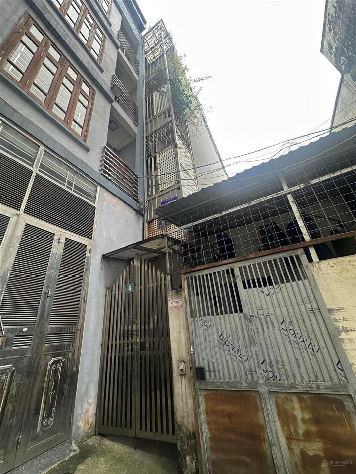 Bán nhà 5 tầng rẻ và đẹp dt 39m2mt3.5môtô đỗ cửagần hồ tâyphố nguyễn hoàng tôntây hồ.giá8.5tỷ