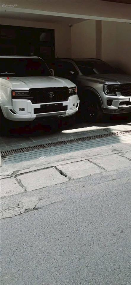Bán biệt thự 4t đẹp gần hồ tây & phố quảng bátây hồ dt 316m2 mt 13.5mgarasân vườn đẹp. giá 88tỷ