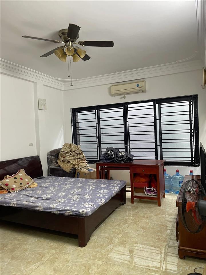 Bán nhà 5tầng đẹp view hồ tây dt102m2mt6.3mgaralôgóc 3 thoángphố nhật chiêutây hồ.giá39.5tỷ