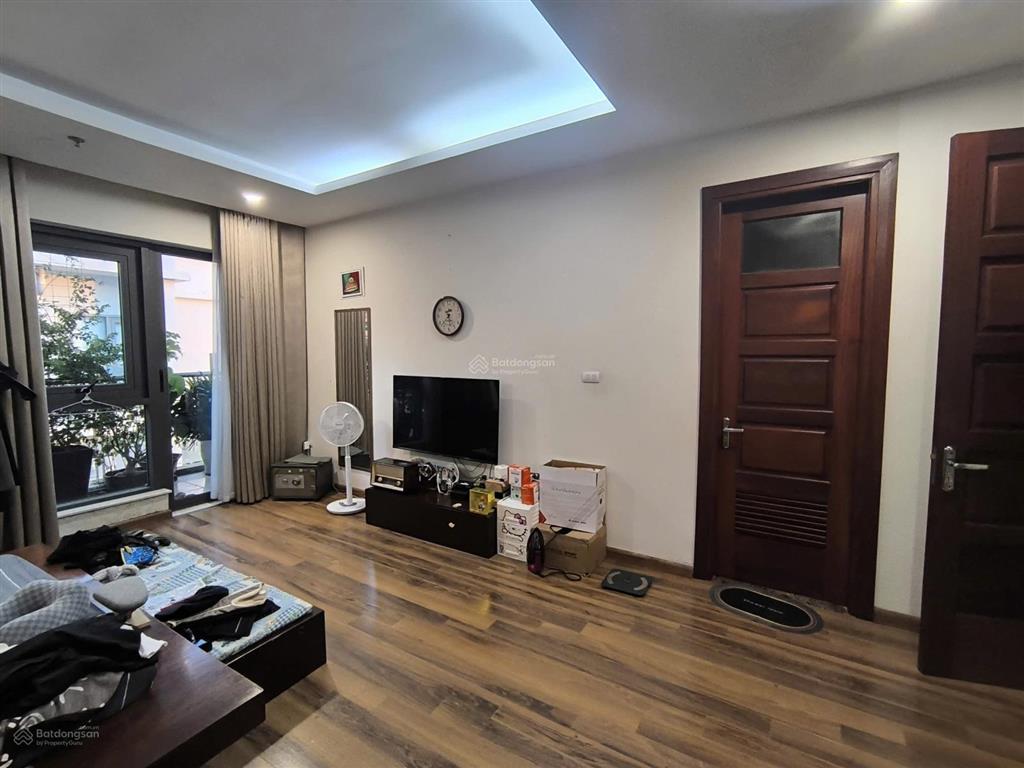 Bán nhà 5 tầng dt 100m2mt 6.8mvị trí đẹpview cảnh hồ tâyphố trịnh công sơntây hồ. giá39tỷ