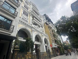 Bán nhà 3 tầng dt 130m2mt 7,5mnhà 2 mặt thoángchỉ 20m ra đến phố linh langtt ba đình.giá21.3tỷ