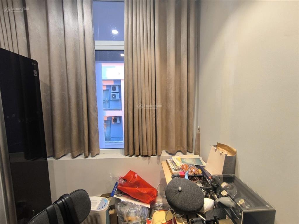 Bán căn chung cư penhous tuyệt đẹp khu cầu giấygần kangnam dt386m2có 4 ngủ rộng và đẹp.giá39.9tỷ