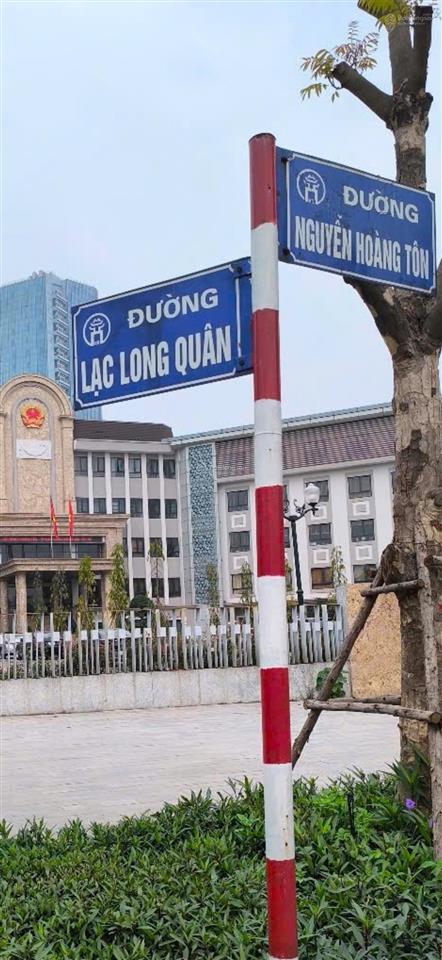Bán nhà 3tầng dt 334m2mt 12.9mview hồ tâyvỉa hè rộng garamặt phố lạc long quântây hồ.giá150tỷ