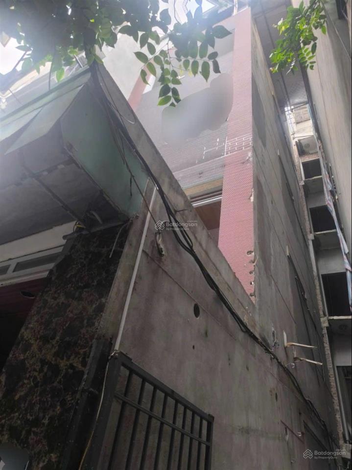 Bán nhà 5 tầng view hồ tây dt 71m2mt 4.5mlo gócgần hồ tây và phố lạc long quântây hồ.giá13.3tỷ