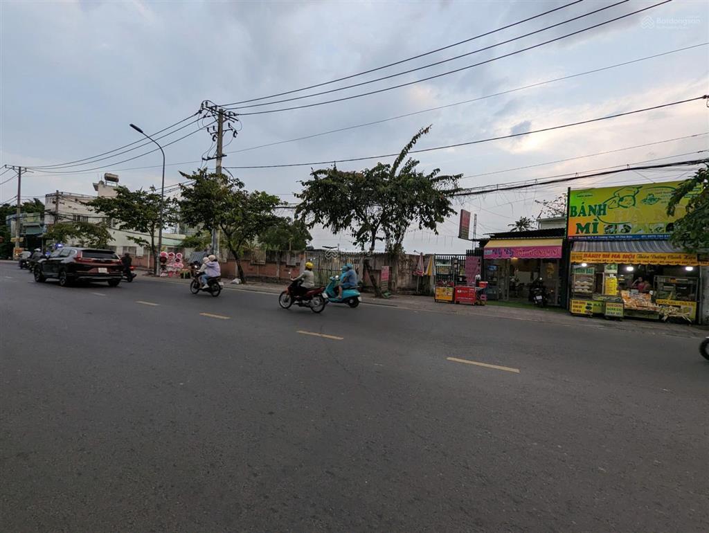 5600m2 mặt tiền trường thọ, chỉ 230 tỷ. được xây 20 tầng, hệ số 7.2, chủ cần bán