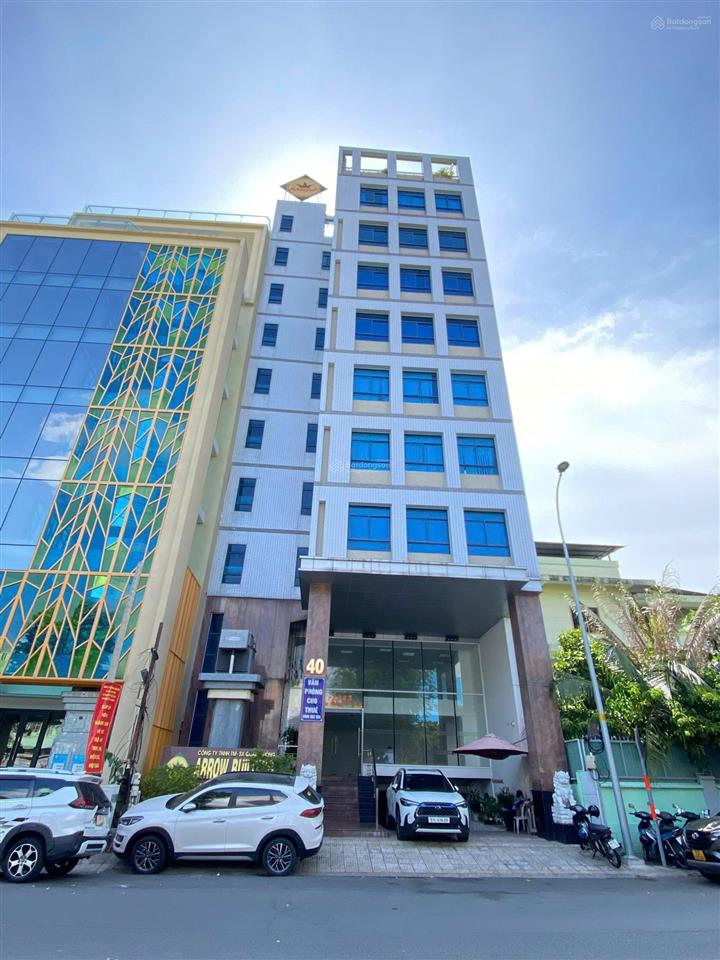 Tòa nhà văn phòng sân bay, 2 hầm 10 tầng, 2300m2 sàn, chỉ 168 tỷ, cực phẩm, 650tr/tháng