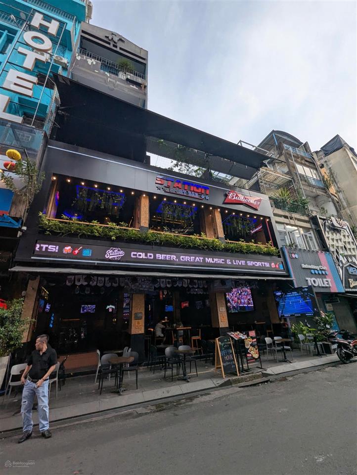 Bán nhà mặt tiền bùi viện quận 1, 8x15m 300tr/th, 118 tỷ
