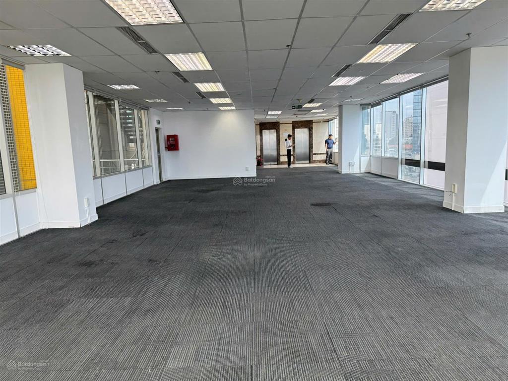 Cho thuê tòa nhà 4b tôn đức thắng. 2 hầm, 11 tầng, 3000m2 sàn. 1.4 tỷ/tháng
