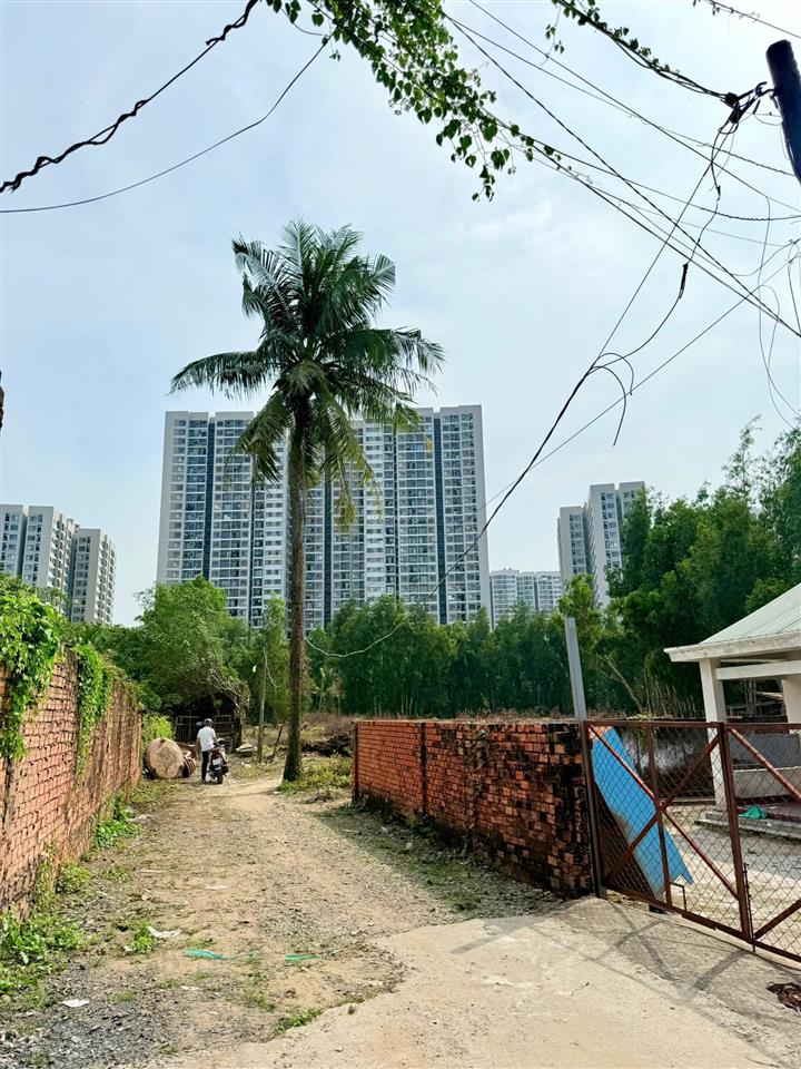 Bán đất phước thiện quận 9, ngay vin, 4200m2 thổ 2065m2. chỉ 75 tỷ, xây cao tầng