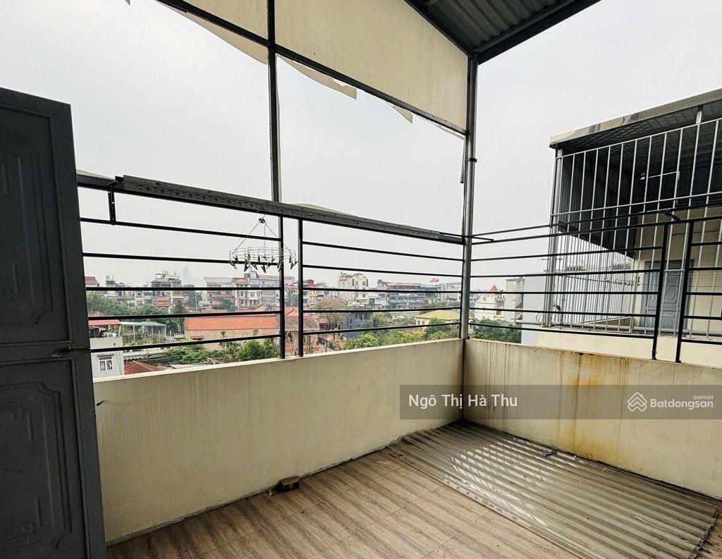 Nhỉnh 8 tỷ có ngay nhà đẹp nguyễn văn cừ  gần ngay cầu chương dương  full nội thất cao cấp