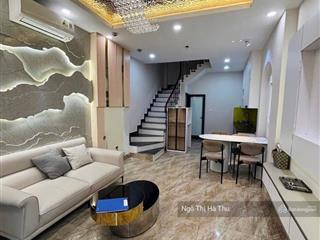 Nhỉnh 8 tỷ có ngay nhà đẹp nguyễn văn cừ  gần ngay cầu chương dương  full nội thất cao cấp