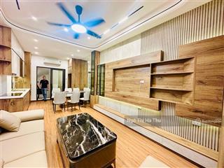 Chỉ 9.x tỷ nhà ngọc thụy phân lô 7 tầng thang máy hàng hiếm nhà mới tinh full đồ