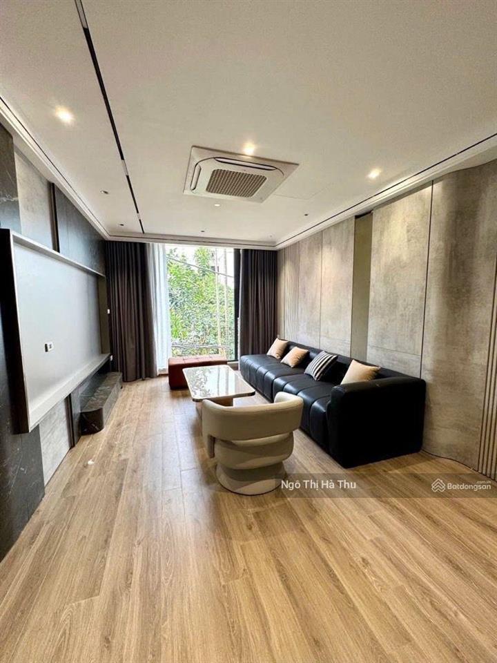 Bán nhà ngọc thụy 6 tầng thang máy  view công viên full đồ  11tỷ nhỉnh