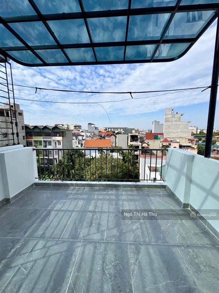 Bán nhà ngọc thụy 6 tầng thang máy  view công viên full đồ  11tỷ nhỉnh