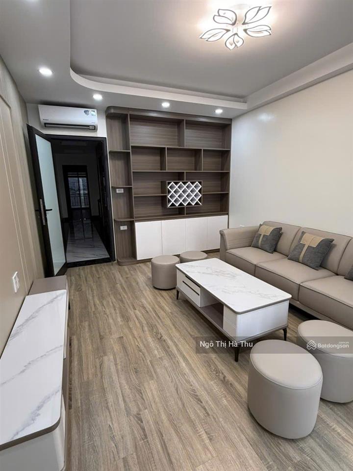 Chỉ 12.x tỷ có ngay nhà thang máy  6 phòng ngủ  oto gần nhà  full nội thất đẹp  phố nguyễn sơn