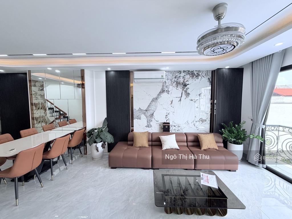 15.x tỷ  nhà ngọc thuỵ long biên ngõ thông ô tô vào nhà 6 tầng thang máy full nội thất