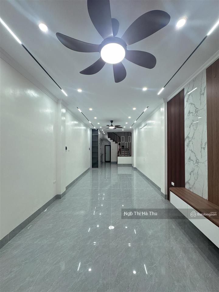 7.85 tỷ nhà mới tinh 55m2 x 5 tầng ngõ thông tương lai ra mặt đường 13.5m