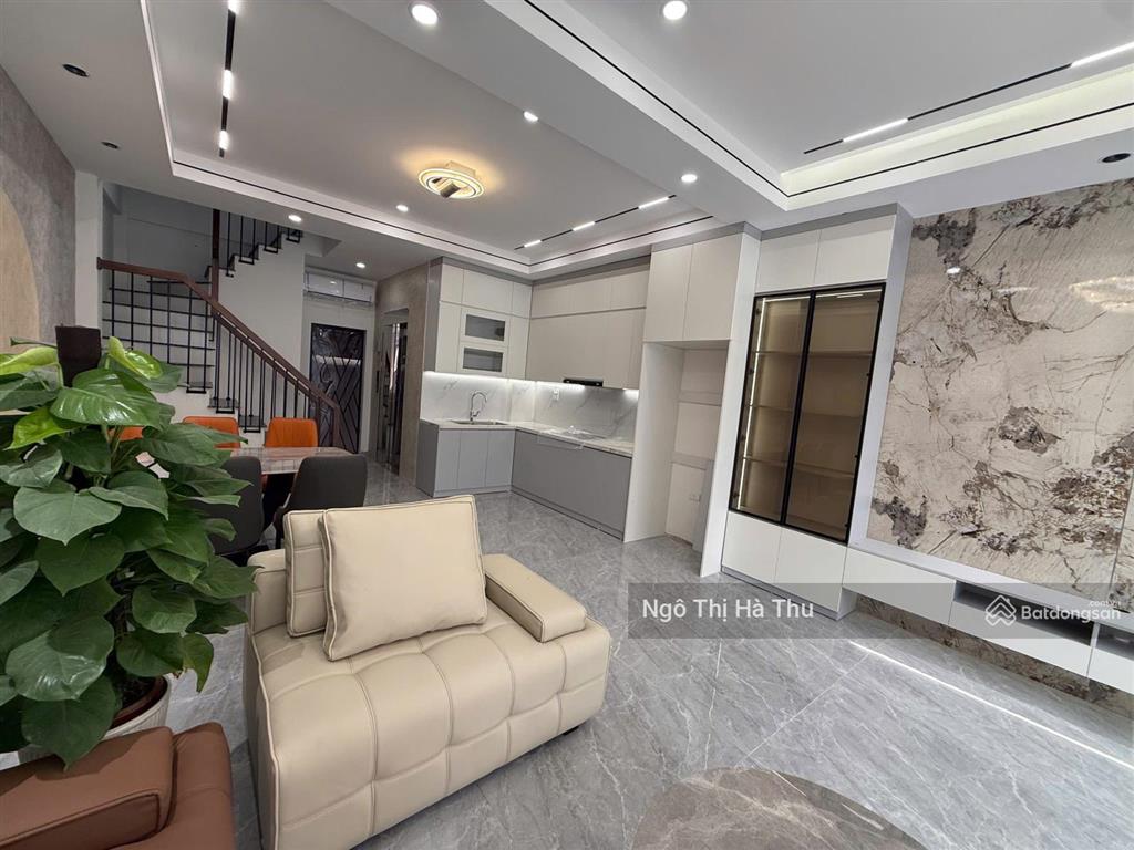 12.x tỷ siêu phẩm ngọc thuỵ nhà mới tinh thang máy full nội thất 66m2 x 5 tầng mới tinh