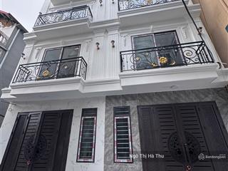 9.x tỷ nhà 65m2 5 tầng 6 ngủ ô tô đỗ cổng rẻ nhất long biên
