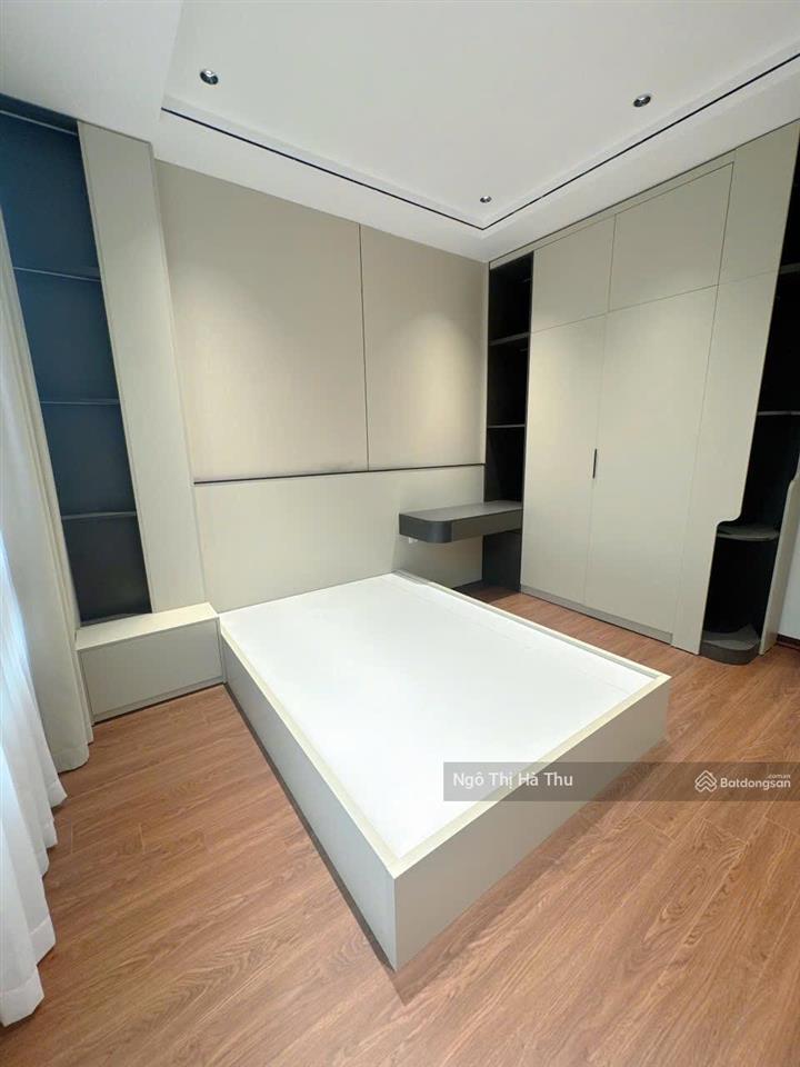 Bán nhà nguyễn văn cừ  khu vip nhất long biên  50m x 6 tầng thang máy  full nội thất cao cấp