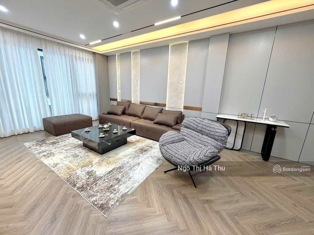 16.x tỷ baán nhà ngọc thụy  phường bồ đề  50m x 7 tầng thang máy gara ô tô  full đồ