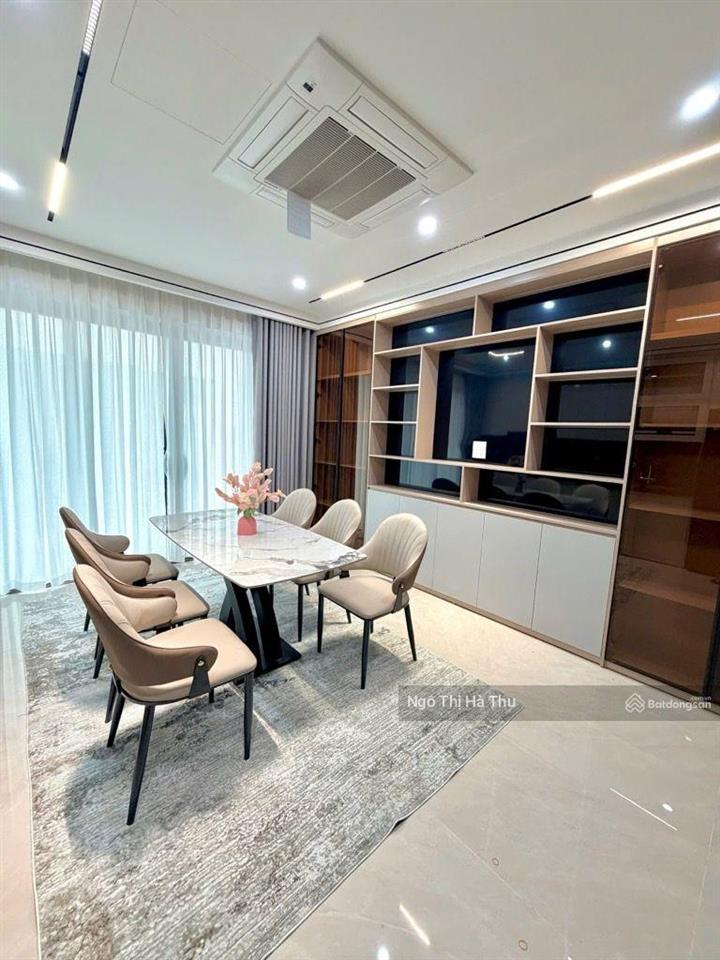 16.x tỷ baán nhà ngọc thụy  phường bồ đề  50m x 7 tầng thang máy gara ô tô  full đồ
