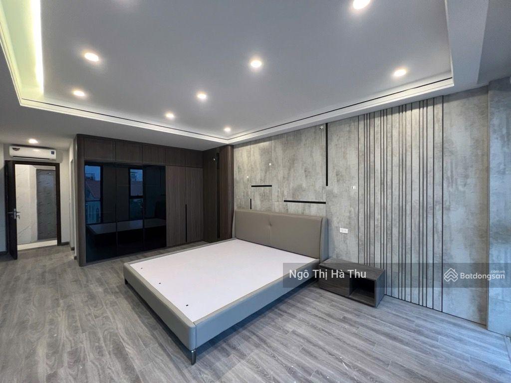 19.8 tỷ nhà ngọc thụy mới tinh 7 tầng thang máy gara ô tô full nội thất xịn
