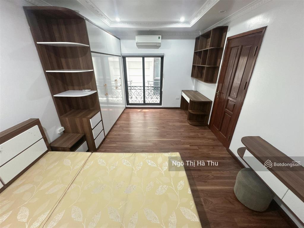 7,x tỷ có nhà đẹp nguyễn sơn long biên  full nội thất ở ngay. hàng cực hiếm  1 căn hiếm có