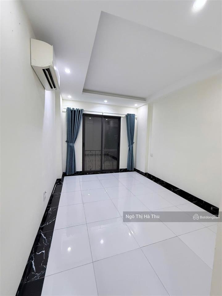Bán nhà ngọc thụy ô tô đỗ cửa full nội thất gần 40m x 5 tầng 6.9 tỷ  ở ngay