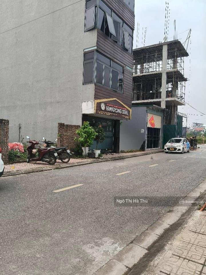 Chị tôi cần bán gấp mảnh đất tái định cư cự khối  lô đẹp nhất khu  2 mặt ngõ oto tránh