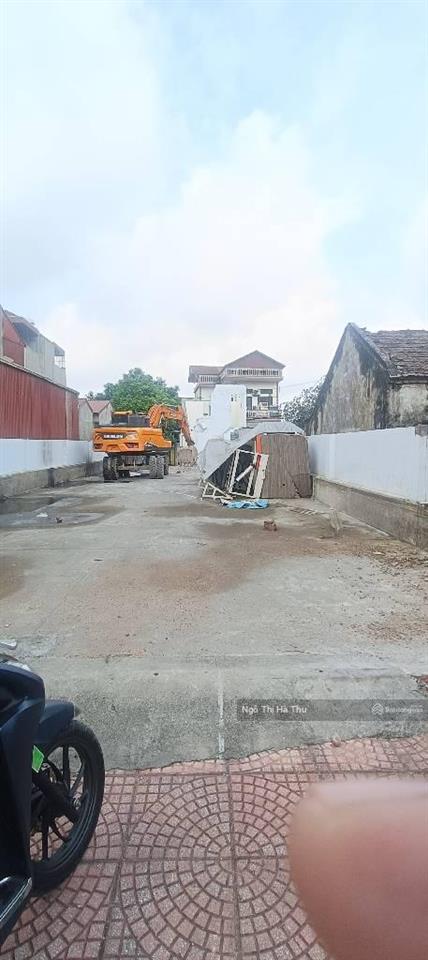 94 mét đất có vỉa hè  gần khu tái định cư cự khối  kinh doanh đỉnh cao  3 làn xe oto tránh