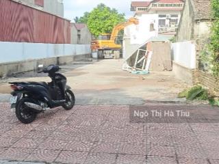 94 mét đất có vỉa hè  gần khu tái định cư cự khối  kinh doanh đỉnh cao  3 làn xe oto tránh
