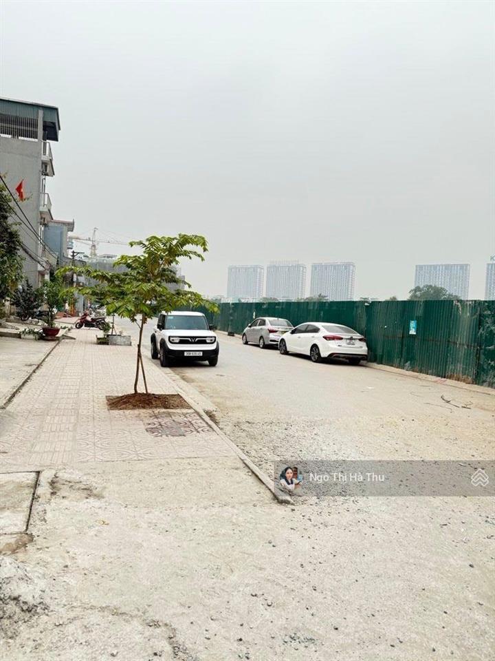 8.x tỷ có ngay 50m đất phường bồ đề  long biên  hn. đất đẹp, ngõ thoáng, oto.