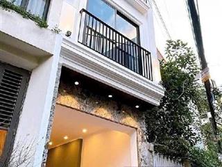 Nhà đẹp ngọc thuỵ  4 ngủ 6 tầng thang máy chờ  gara ô tô kinh doanh  ở ngay