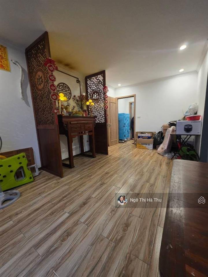 Nhà đẹp ngọc thuỵ  4 ngủ 6 tầng thang máy chờ  gara ô tô kinh doanh  ở ngay