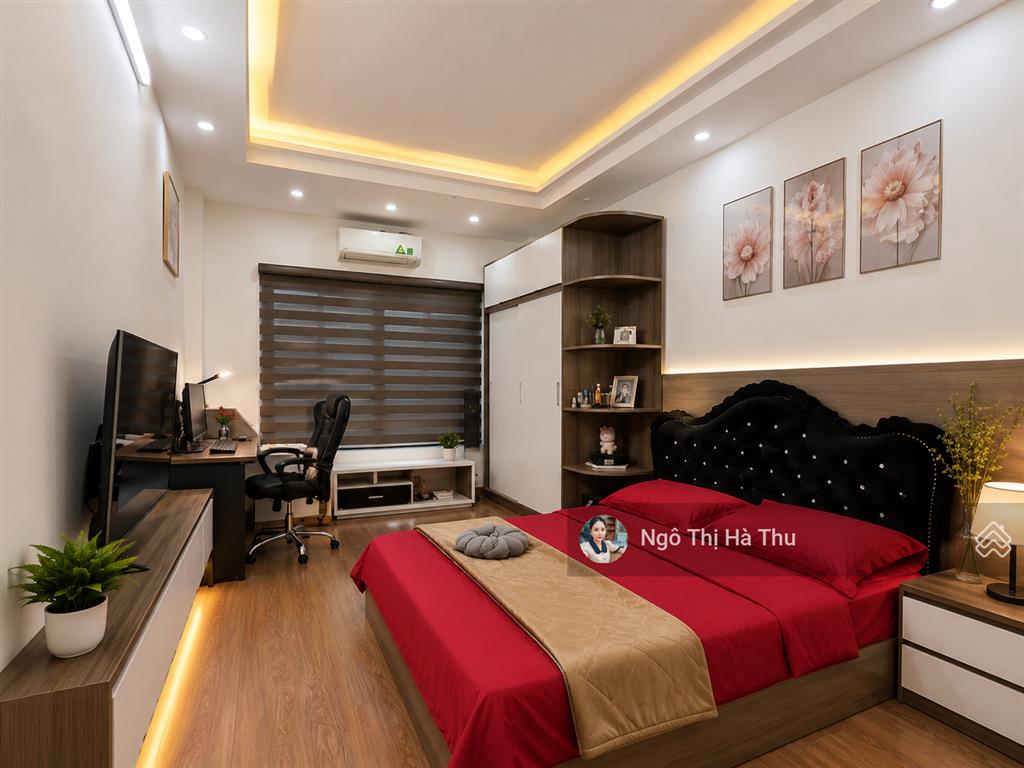 Bán nhà đẹp phố ái mộ bồ đề, long biên dân xây chắc chắn  full đồ  kinh doanh tốt