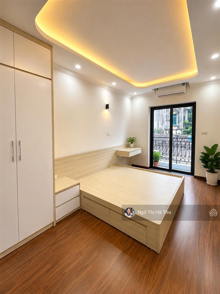 Bán nhà đức giang mới tinh  full đồ  ngõ ô tô  7 tỷ nhỉnh