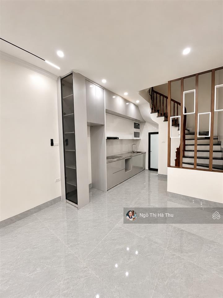 Bán nhà đức giang mới tinh  full đồ  ngõ ô tô  7 tỷ nhỉnh