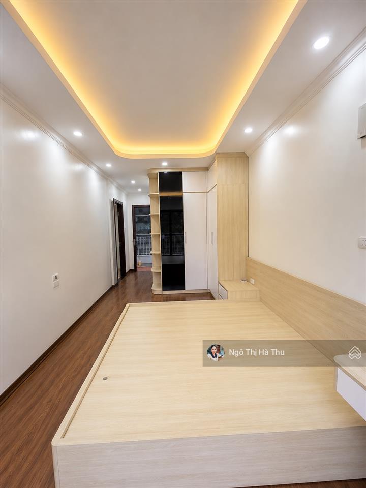 Bán nhà đức giang mới tinh  full đồ  ngõ ô tô  7 tỷ nhỉnh