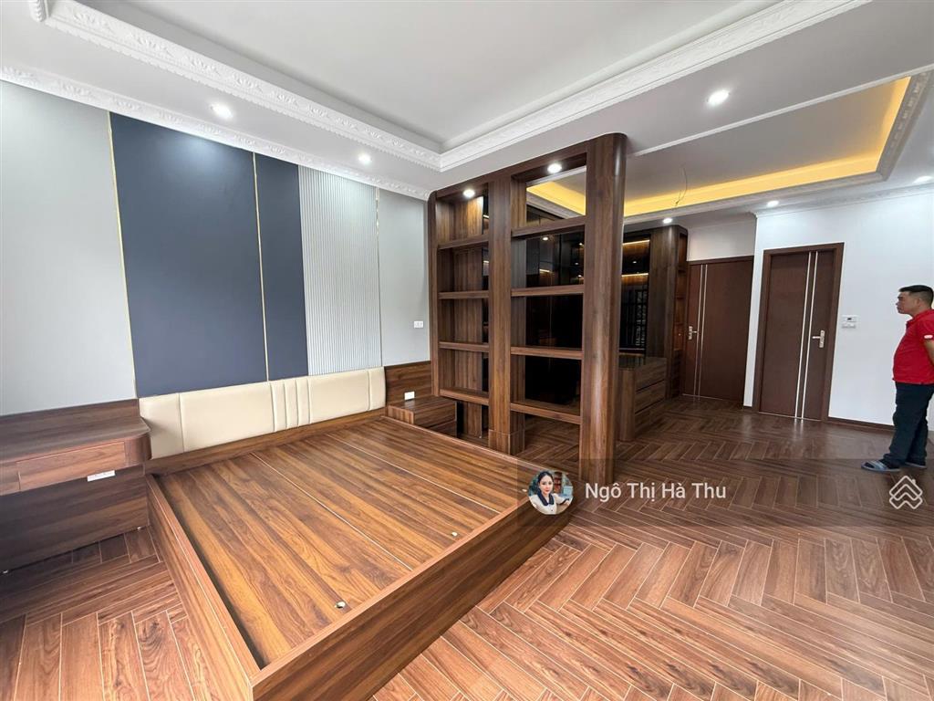 Bán nhà mặt phố vũ xuân thiều  long biên  kinh doanh  vỉa hè 80m x 7 tầng thang máy  giá đầu tư