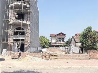 Cần bán nhanh lô đất phố hoa động  khu tái định cư cự khối  vỉa hè  kinh doanh bất chấp