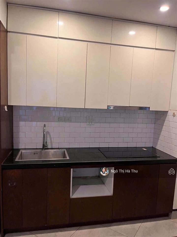 17 triệu/tháng cho thuê nhà ngọc thụy 45m2 x 6 tầng, 3 phòng ngủ ô tô vào nhà
