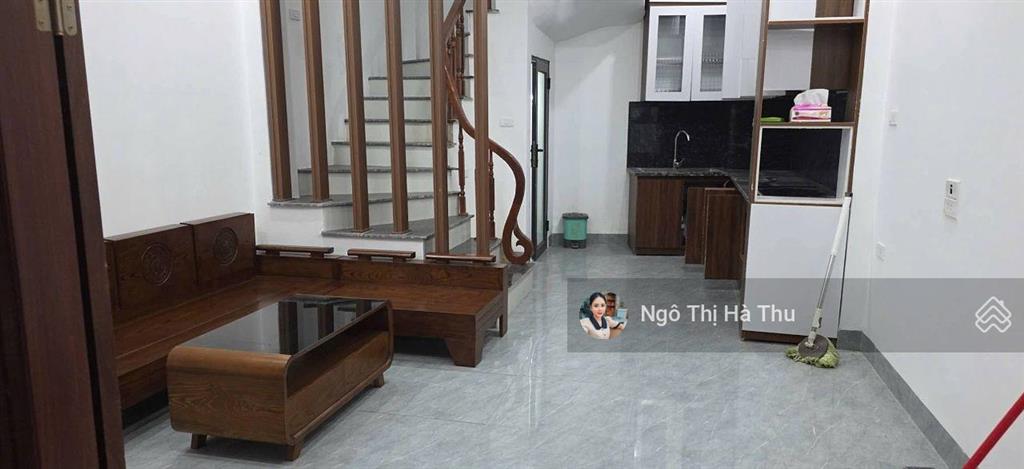 11 triệu/tháng cho thuê nhà nguyên căn ngọc thụy  full đồ  mới tinh