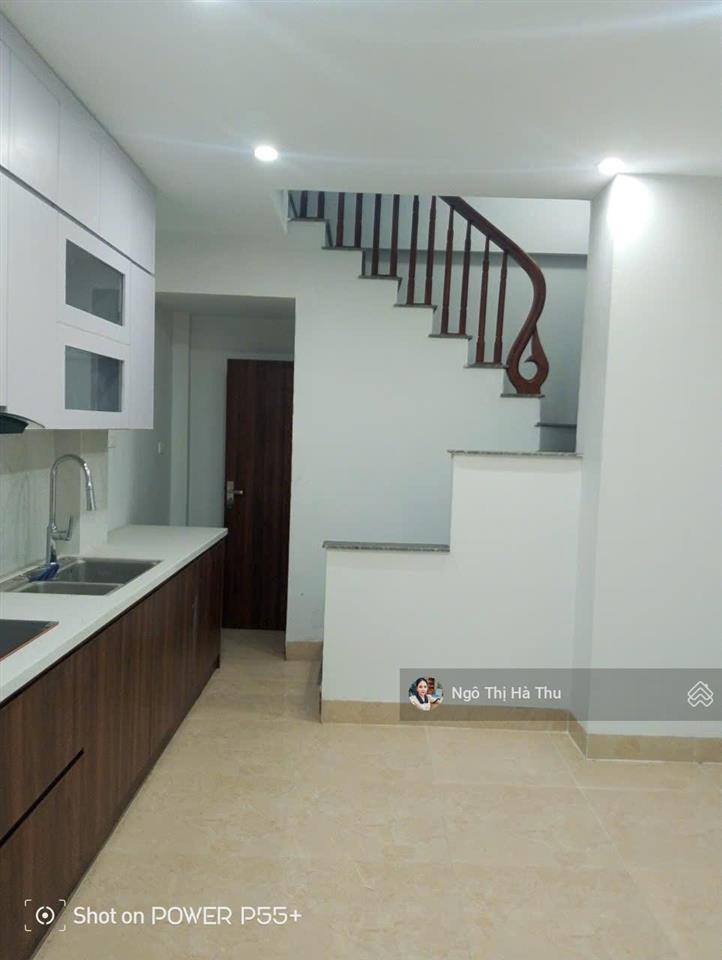 Hạ sốc 1 tỷ  giá chỉ 6.8 tỷ có ngay nhà mới tinh phố nguyễn lam sầm uất  ở ngay