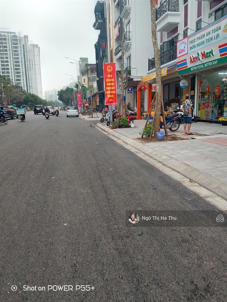 Hạ sốc 1 tỷ  giá chỉ 6.8 tỷ có ngay nhà mới tinh phố nguyễn lam sầm uất  ở ngay