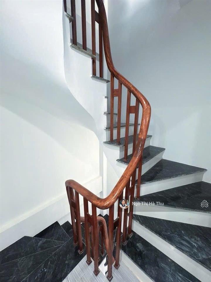 7.5 triệu/tháng cho thuê nhà cự khối nhà mới tinh  đường độc lập  30m2 x 4 tầng  ở ngay
